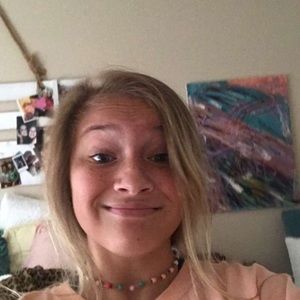 Meet your Posher, Gracoe